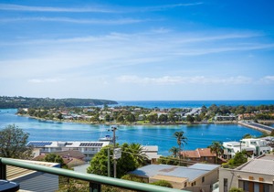 Panoramic Townhouses (3 Bedroom Pet Friendly Apartment with views) - 3+nights