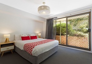 Panoramic Townhouses By Lisa (Deluxe Front Apartment- Pet Friendly) - 5+nights