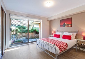 Panoramic Townhouses (Standard 2 Bedroom Pet Friendly Apartment - 5+ nights