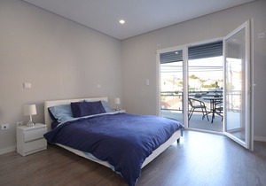 Paradise Terrace House