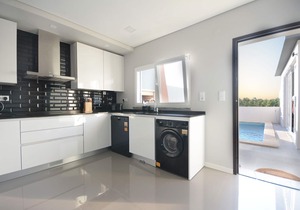 Paradise Terrace House