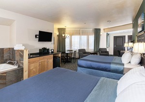 Park Point Marina Inn