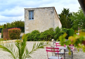 Peaceful cottage at Domaine les Granges