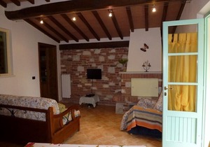 Peaceful cottage near the sandy beach of Forte dei Marmi