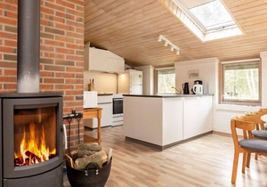 Peaceful Holiday Home in Ålbæk with Whirlpool