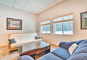 Peaceful Mountain-View Home - Walk to Kenai Lake!