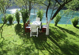 Peaceful Oasis - House For Rest And Relaxation