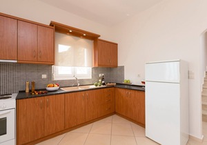 Peaceful Villa with private adults & kids Pool, Ping Pong & Panoramic Views