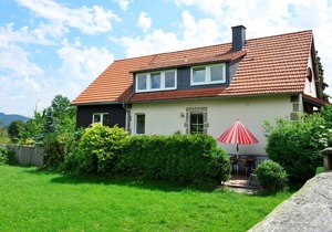 Pet-friendly mansion in the Hochsauerland region with garden and terrace