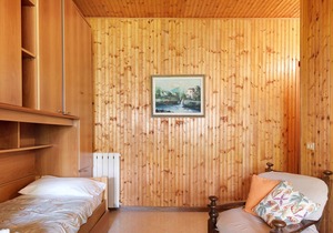 Pet-Friendly Apartment with Mountain View & Shared Pool