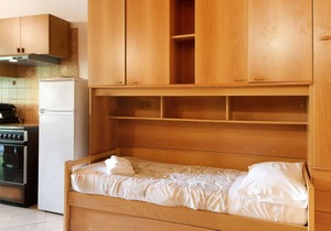 Pet-Friendly Apartment with Mountain View & Shared Pool