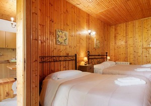 Pet-Friendly Apartment with Mountain View & Shared Pool