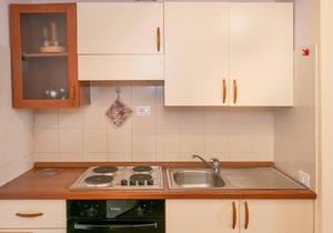 Pet-Friendly Apartment 'Family 2' - Studio Mezzanine with Shared Pool & Wi-Fi