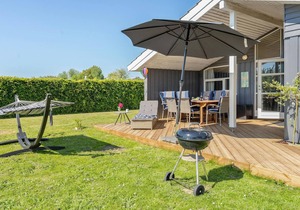 Pet friendly home in Bogø By with sauna
