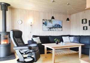 Pet Friendly Home In Hvide Sande With Kitchen