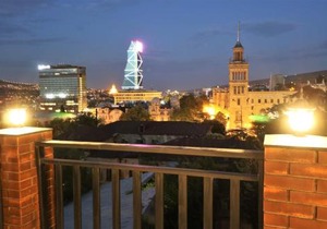 Peto's Huge furnished terrace