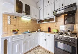 Petralona Cosy Penthouse