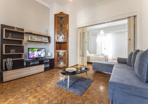 Petralona Cosy Penthouse