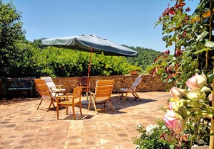 Petrognano Villa Sleeps 16 Pool Air Con WiFi