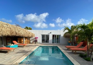 Piece of Paradise near Eagle Beach Contain Yourself Aruba