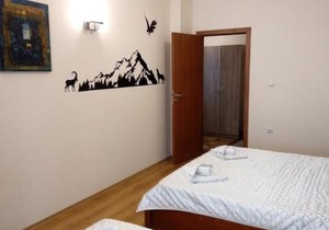 Pine Tree Apartment 3 - B3