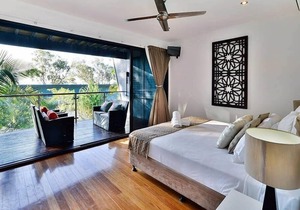 Pinnacle 2 - Seaview Apartment on Hamilton Island