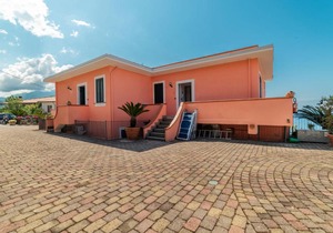 Pleasant Apartment in Villammare with Terrace