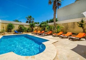 Ponderosa Holiday Home