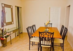 Port of Spain Breezy Guest Apartment