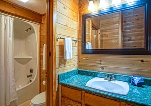 Powder Monkey 12: 2 BRs's, 2 Baths, Plus sleeping loft. Slope Side.