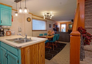 POWDERIDGE 36--2 BEDROOMS, 2'5 BATHS, Ski In Ski Out