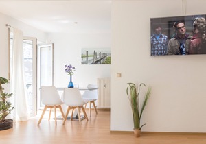 Premium 2 room apartment 10 min Uni, 4 min City