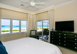 Prime Residence #6 on 7 Mile Beach, High-End Ground Floor Beachfront Condo