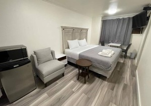 Private King Room in Relaxing Radium
