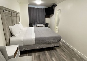 Private King Room in Relaxing Radium