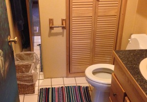 Private Suite,#1, Sauna, Fire pits, walk to town.