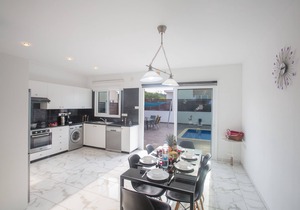 Protaras Holiday Villa GD42 - a villa that sleeps 6 guests in 3 bedrooms