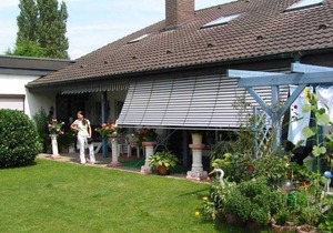 Quadruple Room with Shower and Toilet - Bed & Breakfast in Kippenheim R. Müller