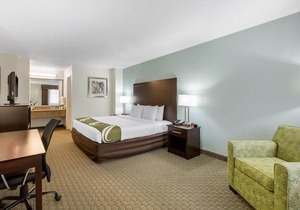 Quality Inn - Clute