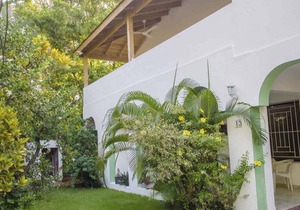 Quiet 4BD 2BTH condo steps from Cabarete beaches/shops