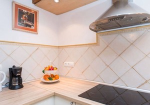 Quiet and typical house with perfect location in center of Soller
