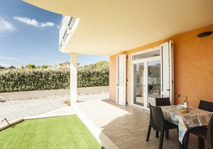 Quiet Flat “Appartamento 1” with Mountain View, Terrace, Garden & A/C