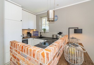 Quietly located semi-detached vacation home in Friedrichshain with terrace.