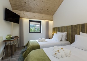 QUINTA DO RIO - Room (C) -Hotel rural - Restaurant- Small. lunch included
