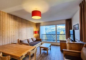 Résidence Les Pleiades - Appartement spacieux avec balcon · Centre station · Parking couvert MAE-7352