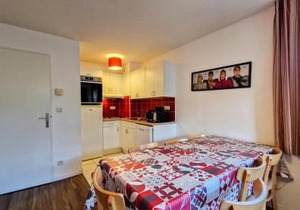 Résidence Les Pleiades - Appartement spacieux et lumineux · Centre station · Balcon · Parking couvert MAE-7354
