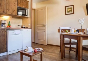 Résidence Pierre & Vacances Les Trois Domaines*** - Apartment for 4 people - 1 bedroom