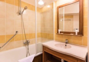 Résidence Pierre & Vacances Les Trois Domaines*** - Apartment for 6 people - 1 bedroom + 1 sleeping area