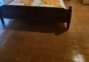 R21 - spacious room in hotel, 2 min to the beach