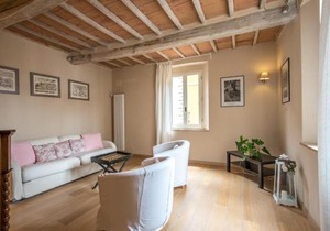 Radicondoli House